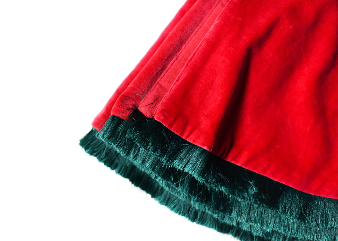 Red Velvet Tree Skirt With Trim