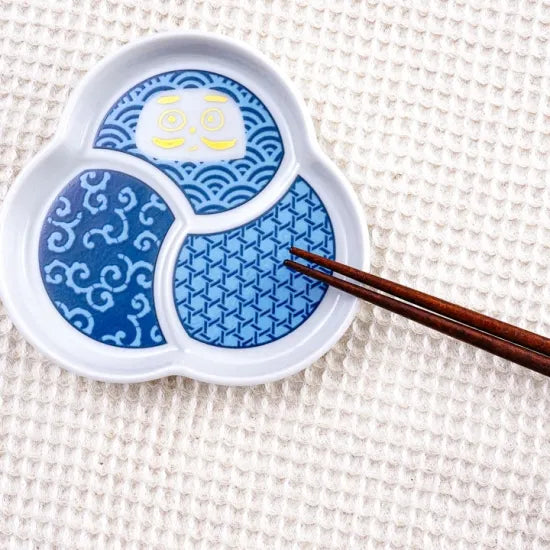 Three - lobed Serving Tray