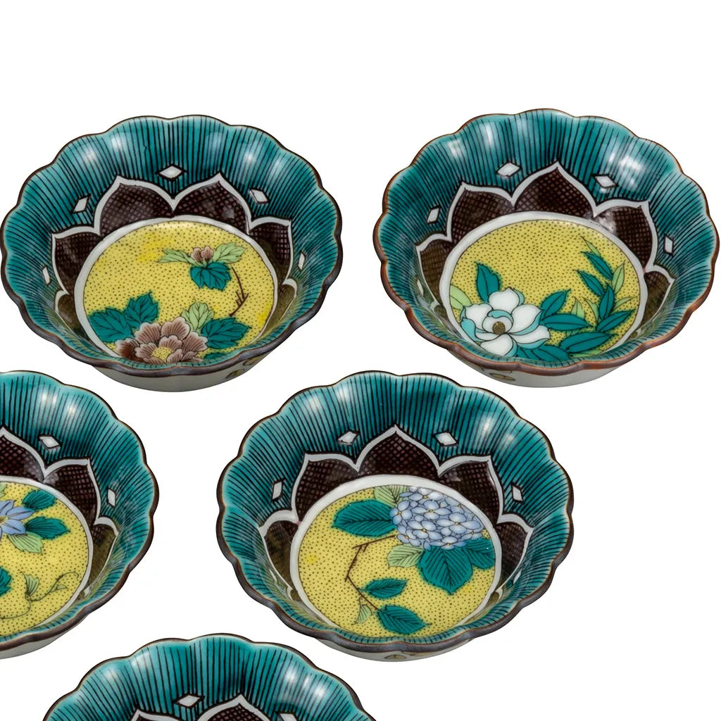 Scalloped Floral Bowl Set