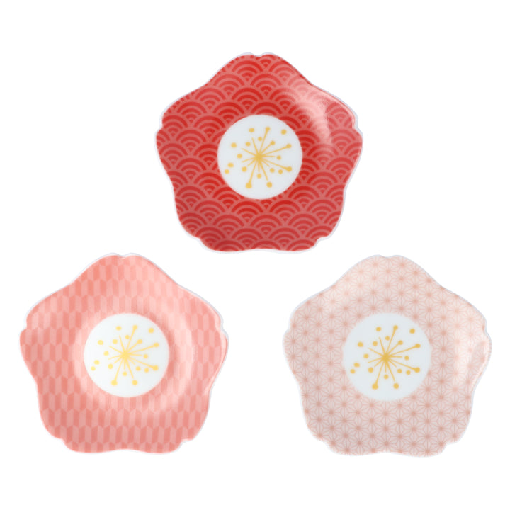 Scalloped Patterned Dish Set