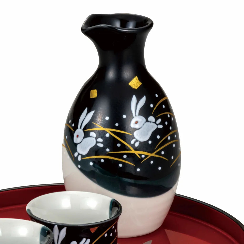 Rabbit-themed Sake Set