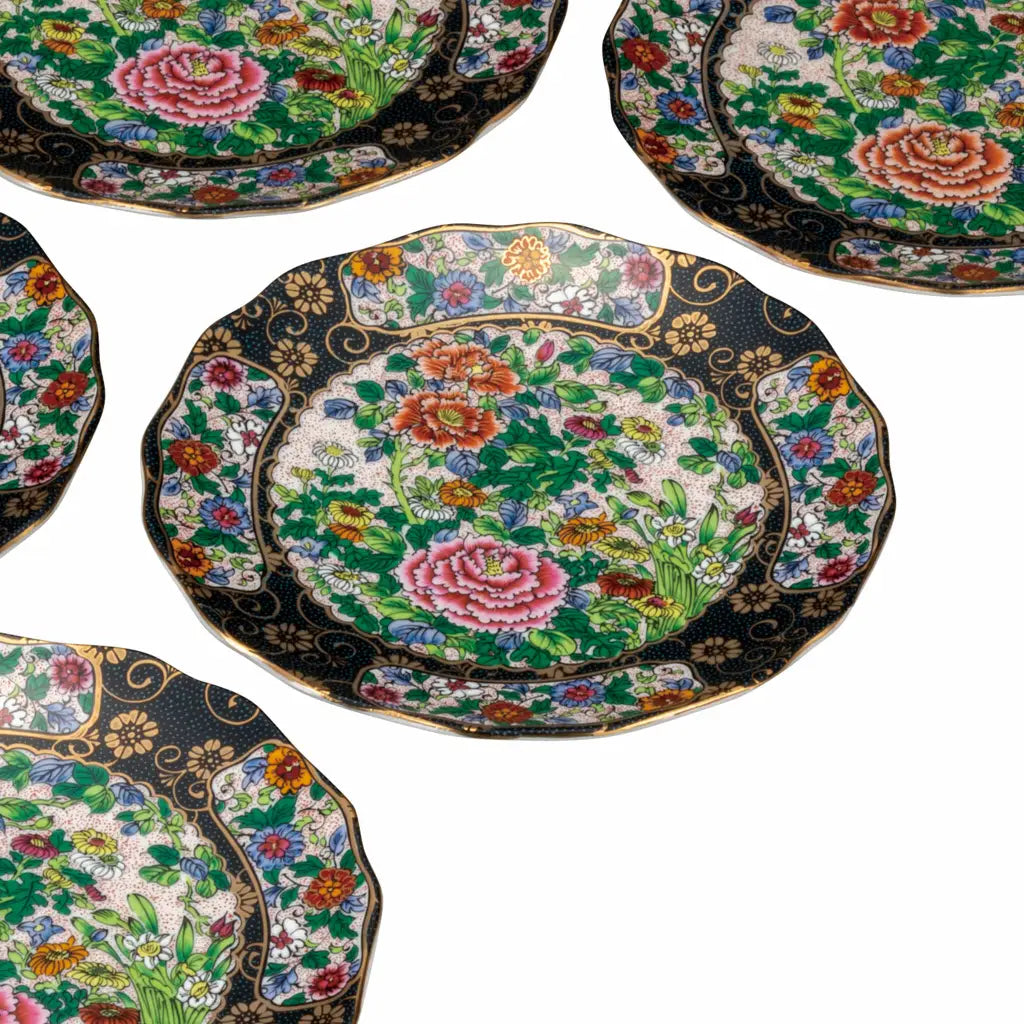 Scalloped Floral Plate Set